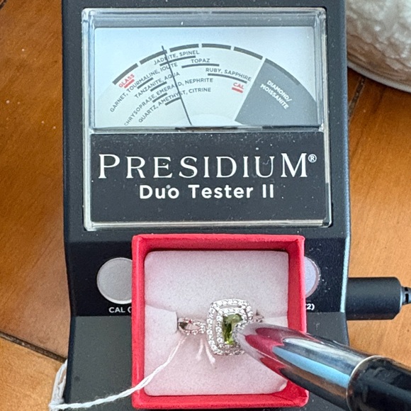 Radiant Cut Natural Peridot & Zircon Halo Ring Sterling Silver Size 7 - Picture 6 of 14